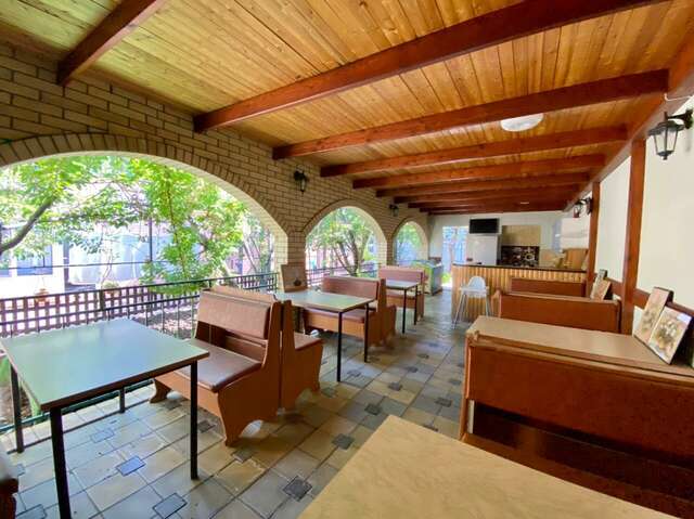 Гостиница Арина Витязево-3